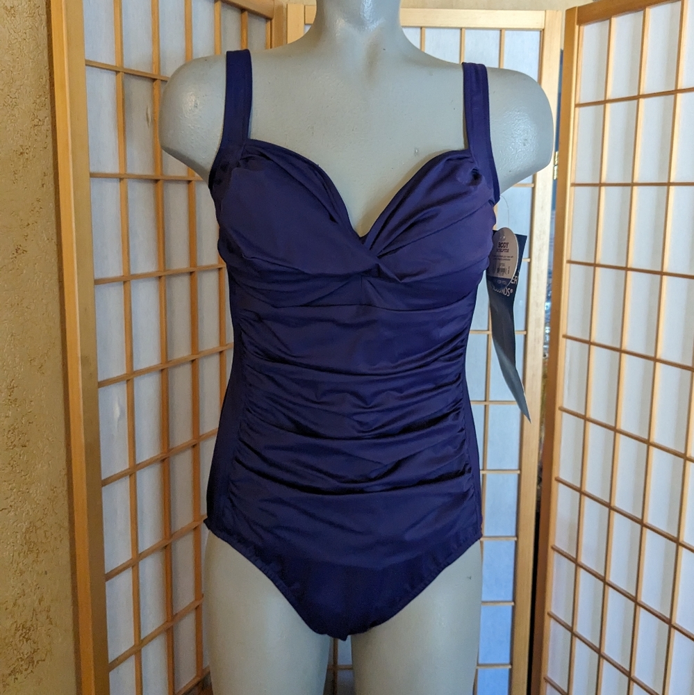 Body sculptor swim suit, NEW with tags, sz 14